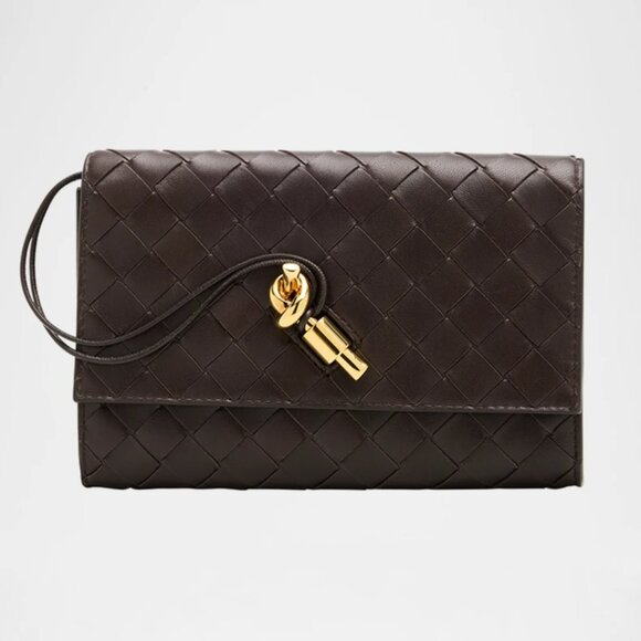 NWT ✅BOTTEGA VENETA Andiamo Pouch on Strap ⭐ NWT - Picture 8 of 11